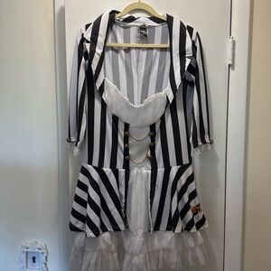Beetle Juice Halloween costume